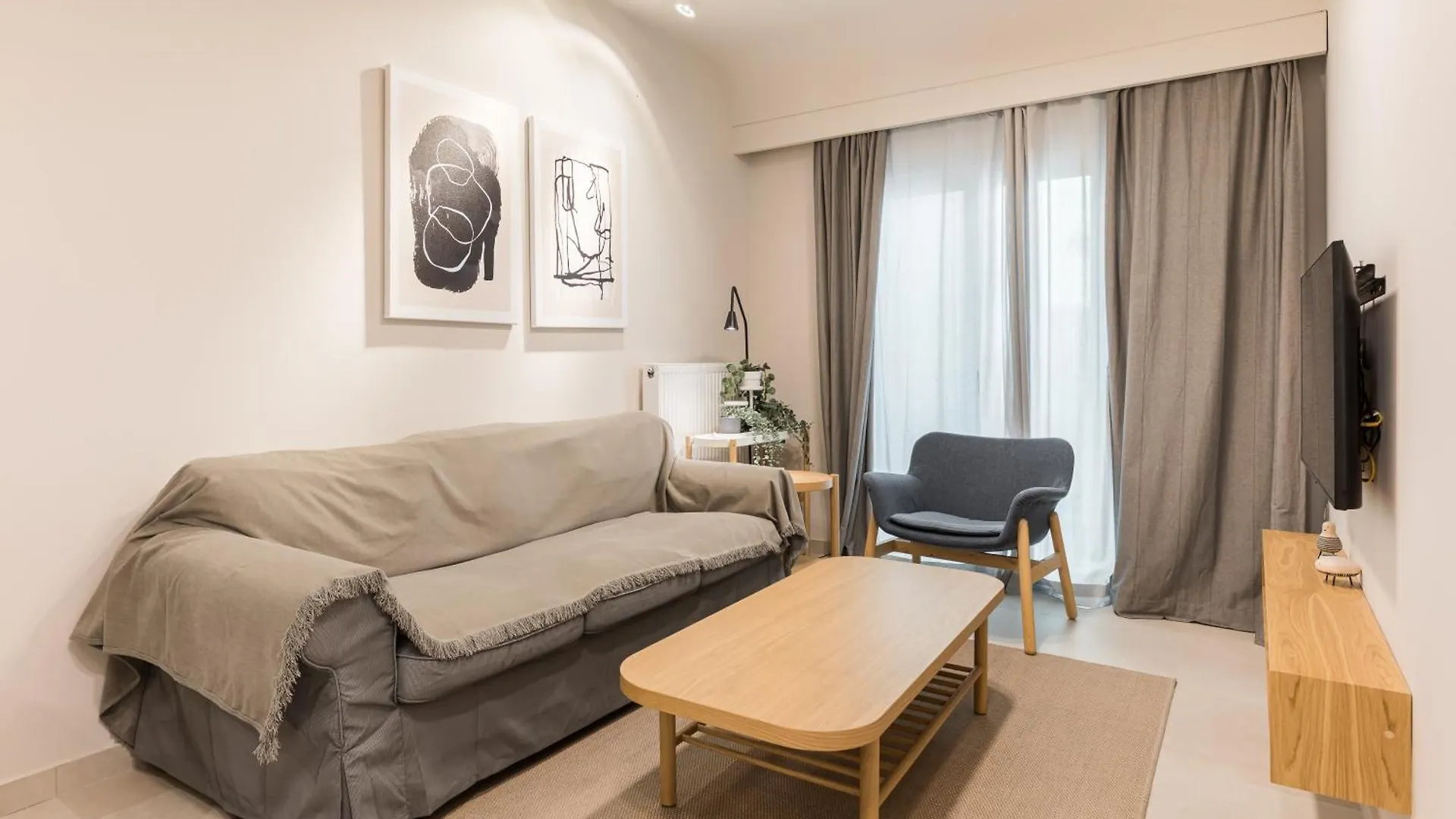 Blossom By Halu! Cozy 2-Bd Apartment Salonic