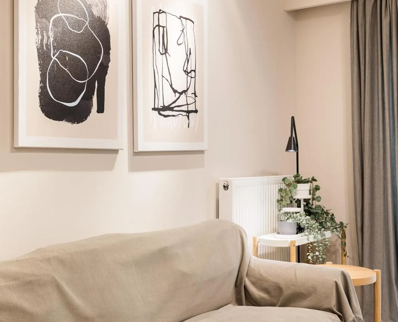 Blossom By Halu! Cozy 2-Bd Apartment Salonic Grecia