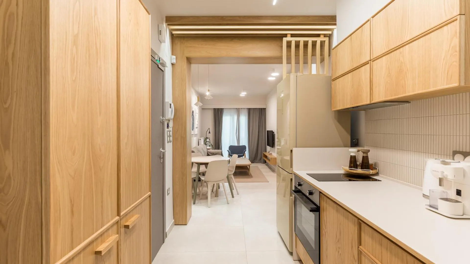 Blossom By Halu! Cozy 2-Bd Apartment Salonic